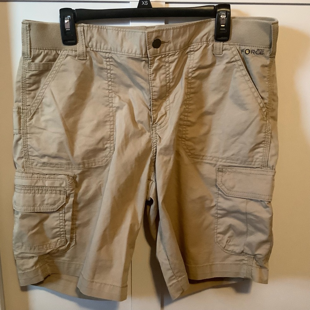Carhartt Woman khaki short size 16